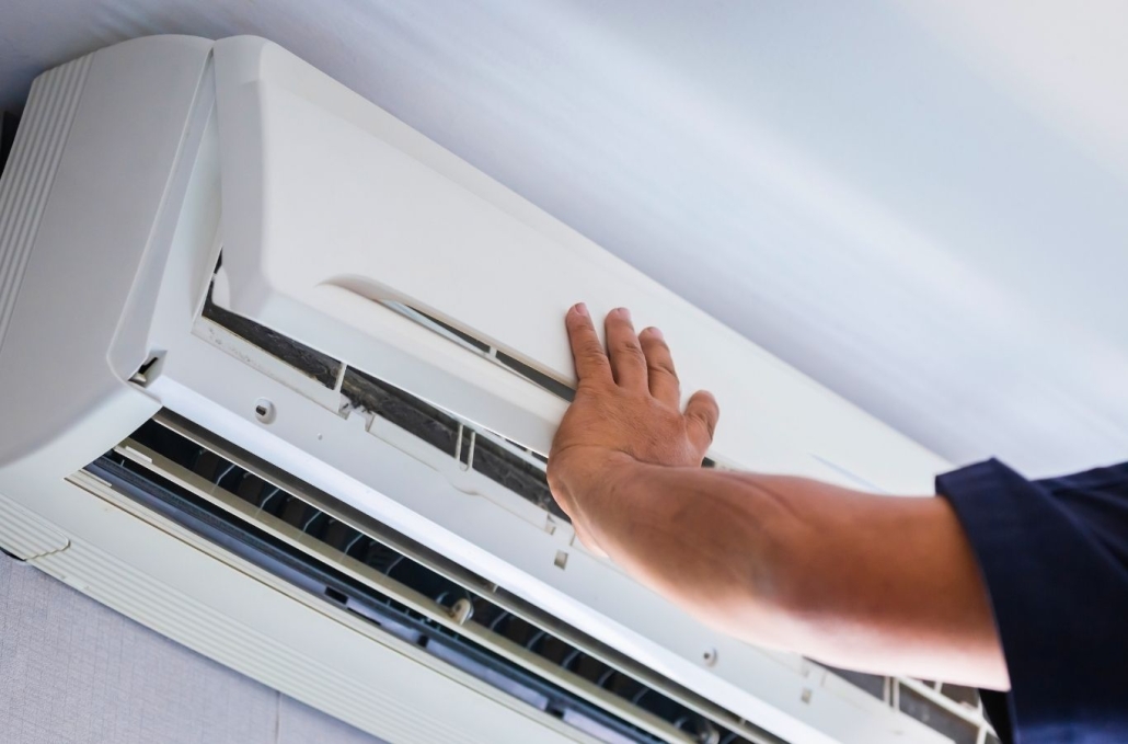 A/C Doctors technician installing Air Conditioning unit in Port St. Lucie, FL ensuring efficient cooling and comfort.